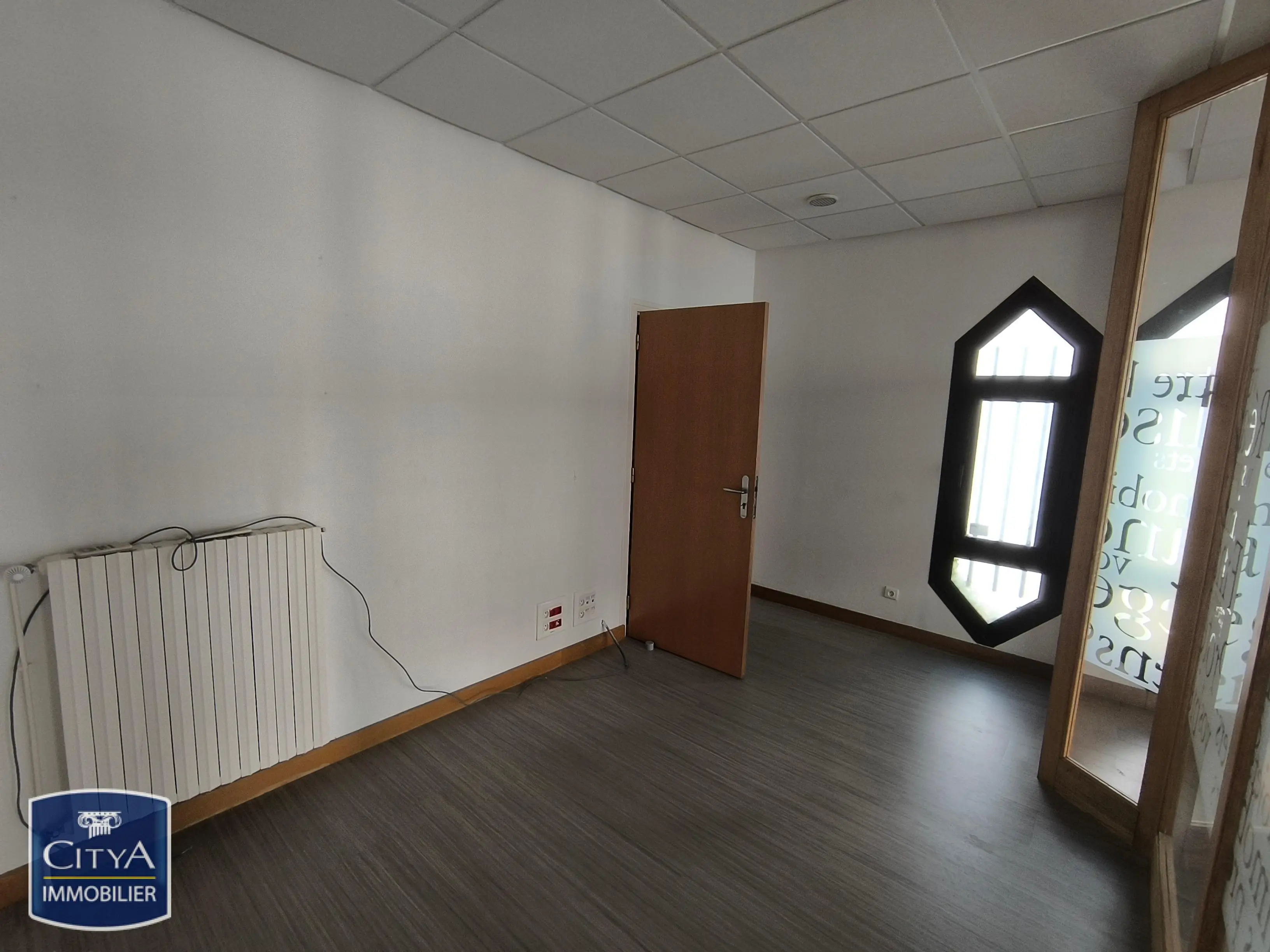 Photo 5 Local Commercial 104.04m²