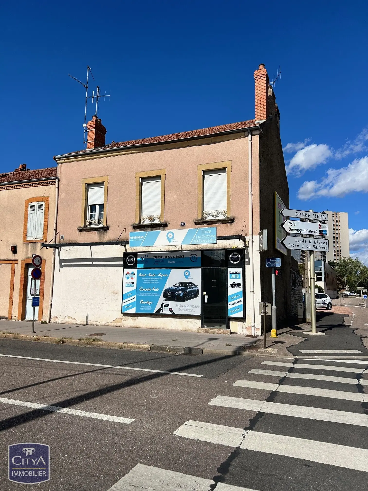 Photo 1 Immeuble 130m²