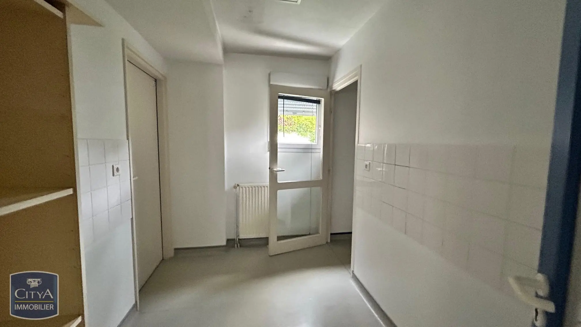 Photo 6 Local Professionnel 103m²