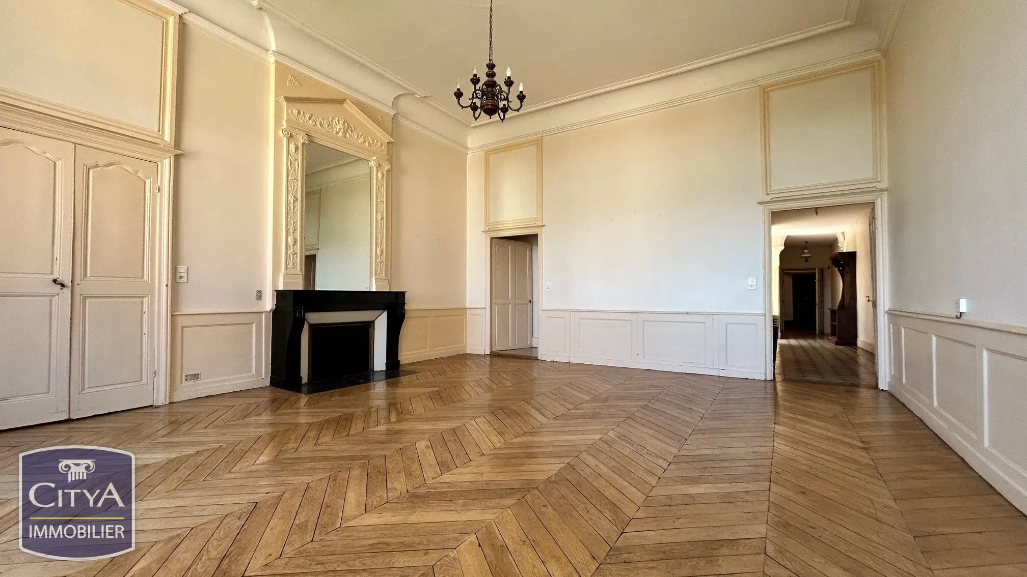 Photo 2 Appartement 4 pièces 166m²