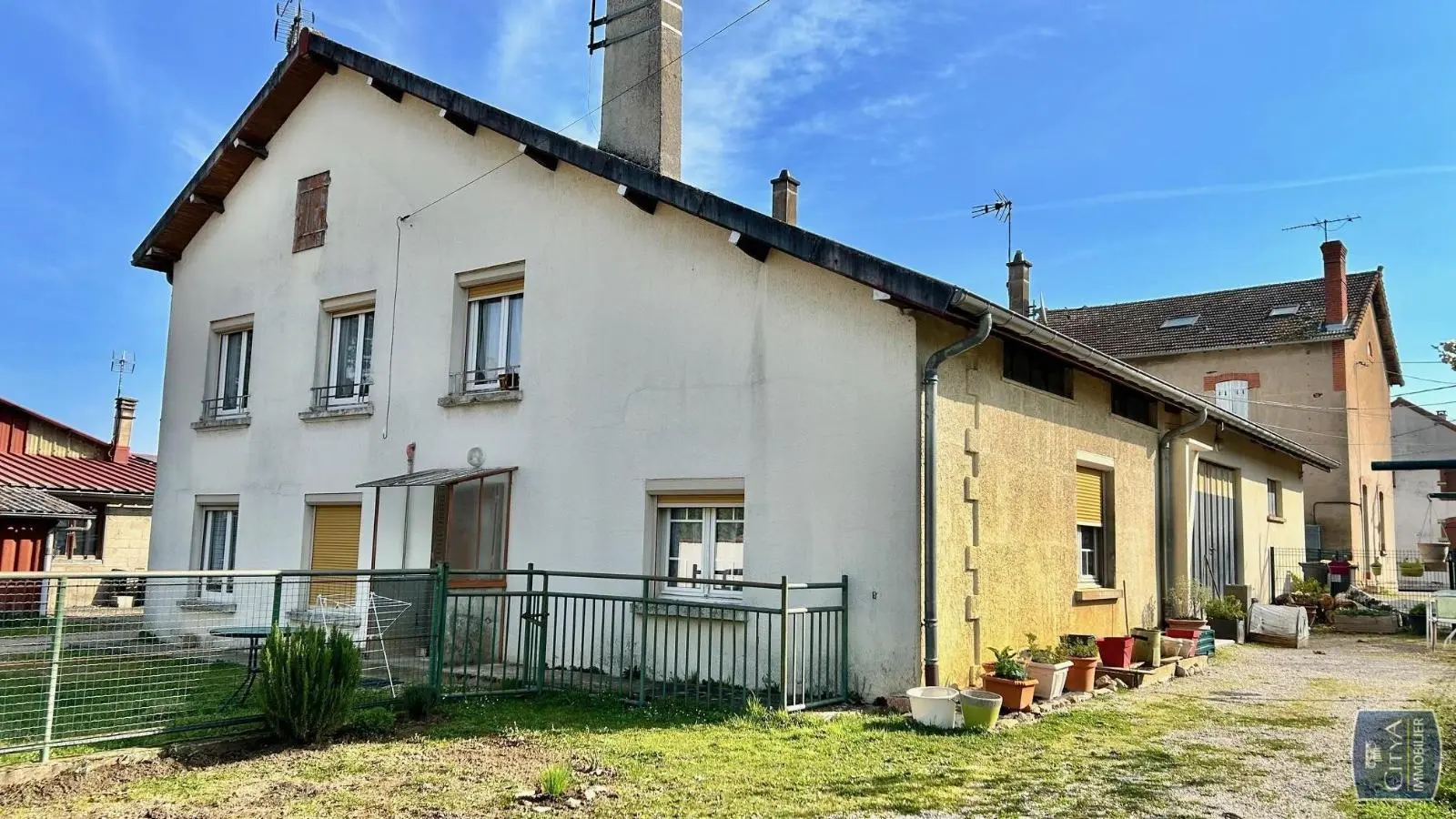 Photo 6 Immeuble 250m²