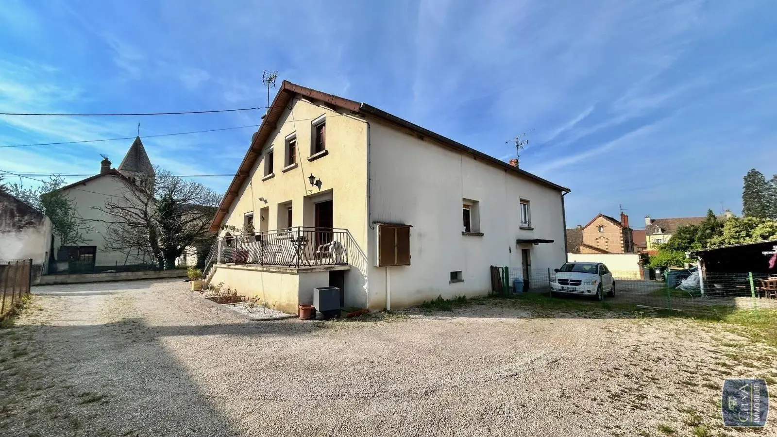 Photo 4 Immeuble 250m²