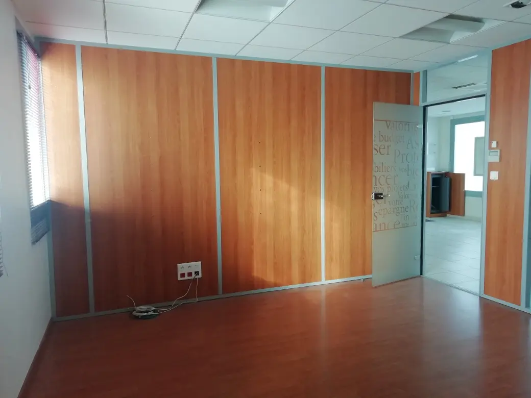 Photo 4 Local Commercial 236m²