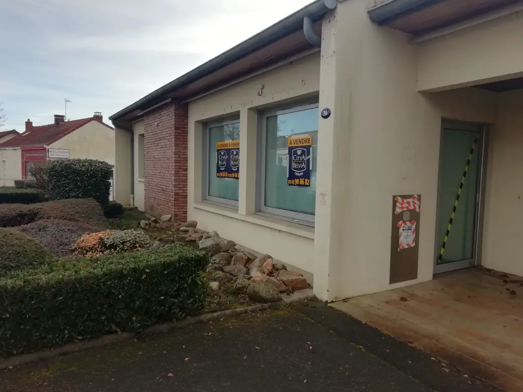 Photo 1 Local Commercial 236m²