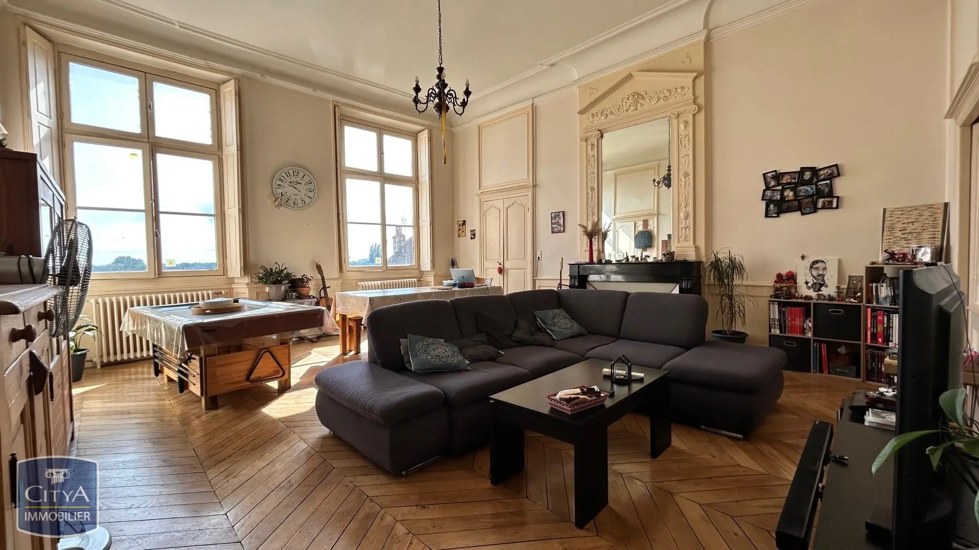 Photo 1 Appartement 4 pièces 166m²