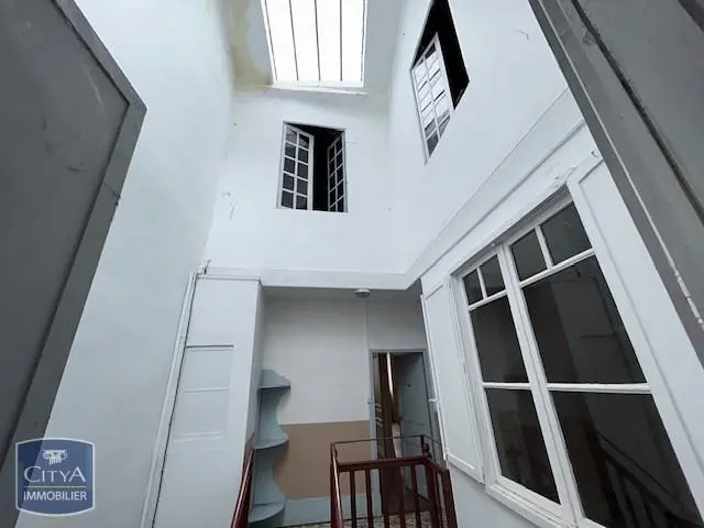Photo 2 Immeuble 235m²