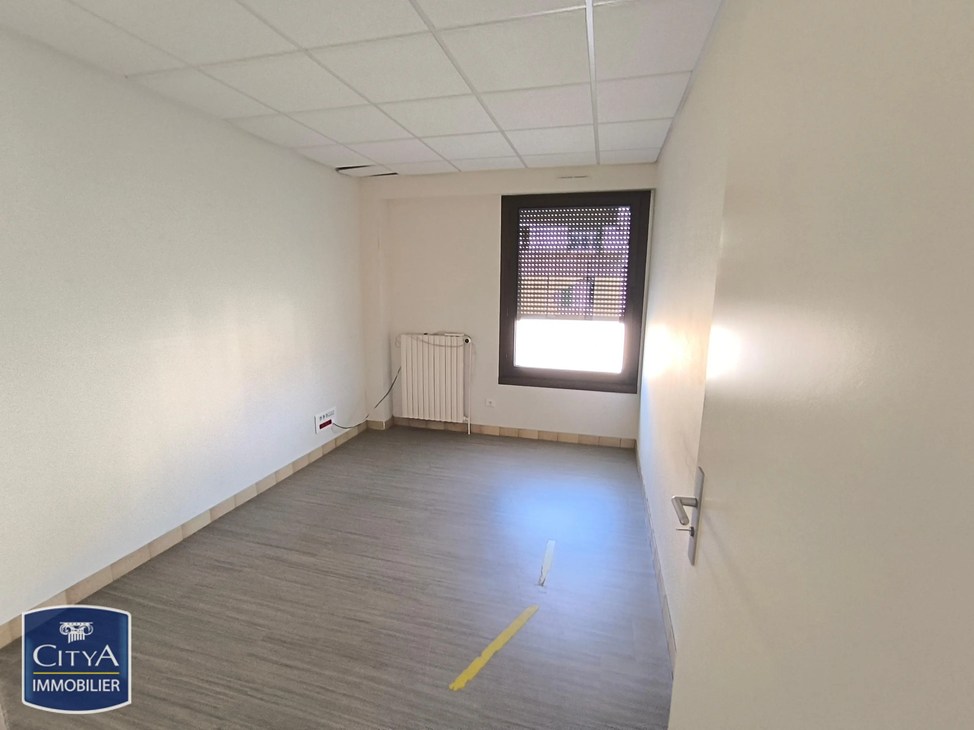 Photo 8 Local Commercial 104.04m²