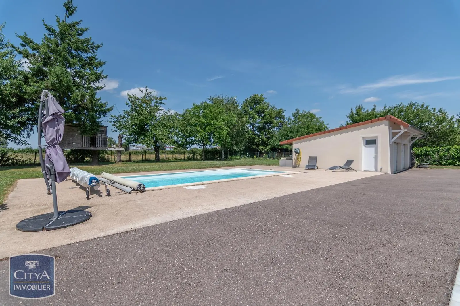 Photo 1 Maison 4 pièces 120m²