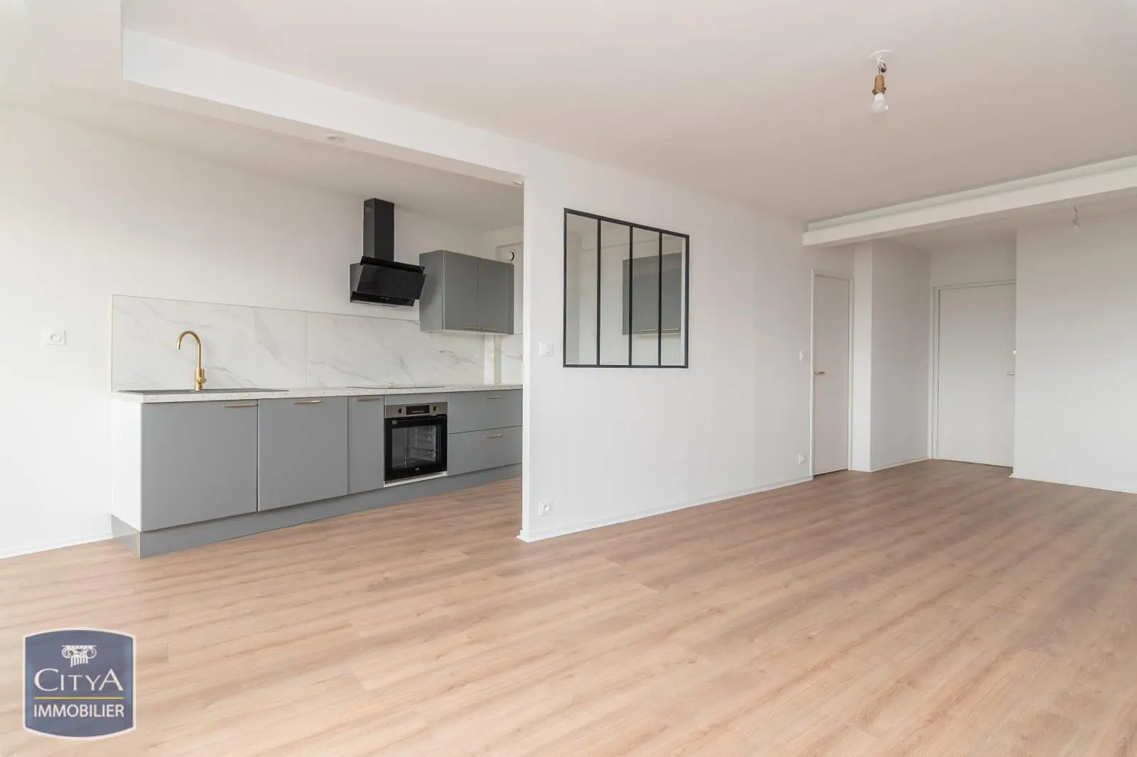 Photo 1 Appartement 4 pièces 84m²