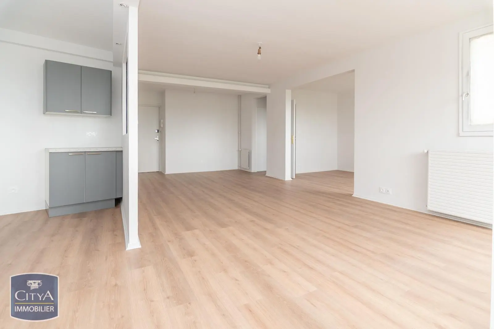 Photo 2 Appartement 4 pièces 84m²