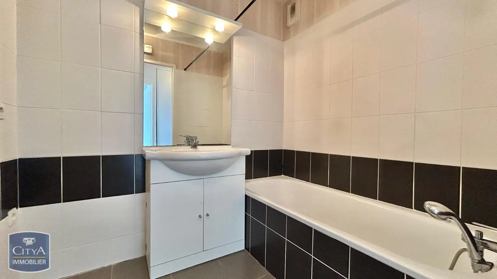 Photo 4 Appartement 2 pièces 50m²