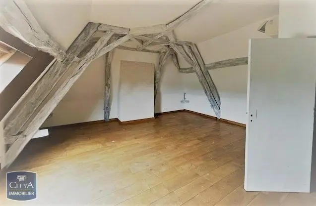 Photo 8 Maison 8 pièces 240m²