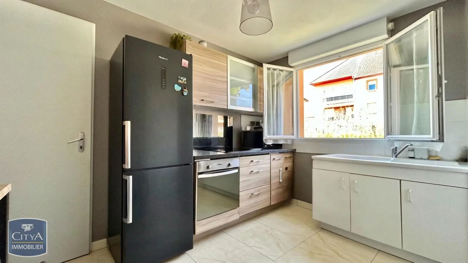 Photo 3 Maison 4 pièces 82m²