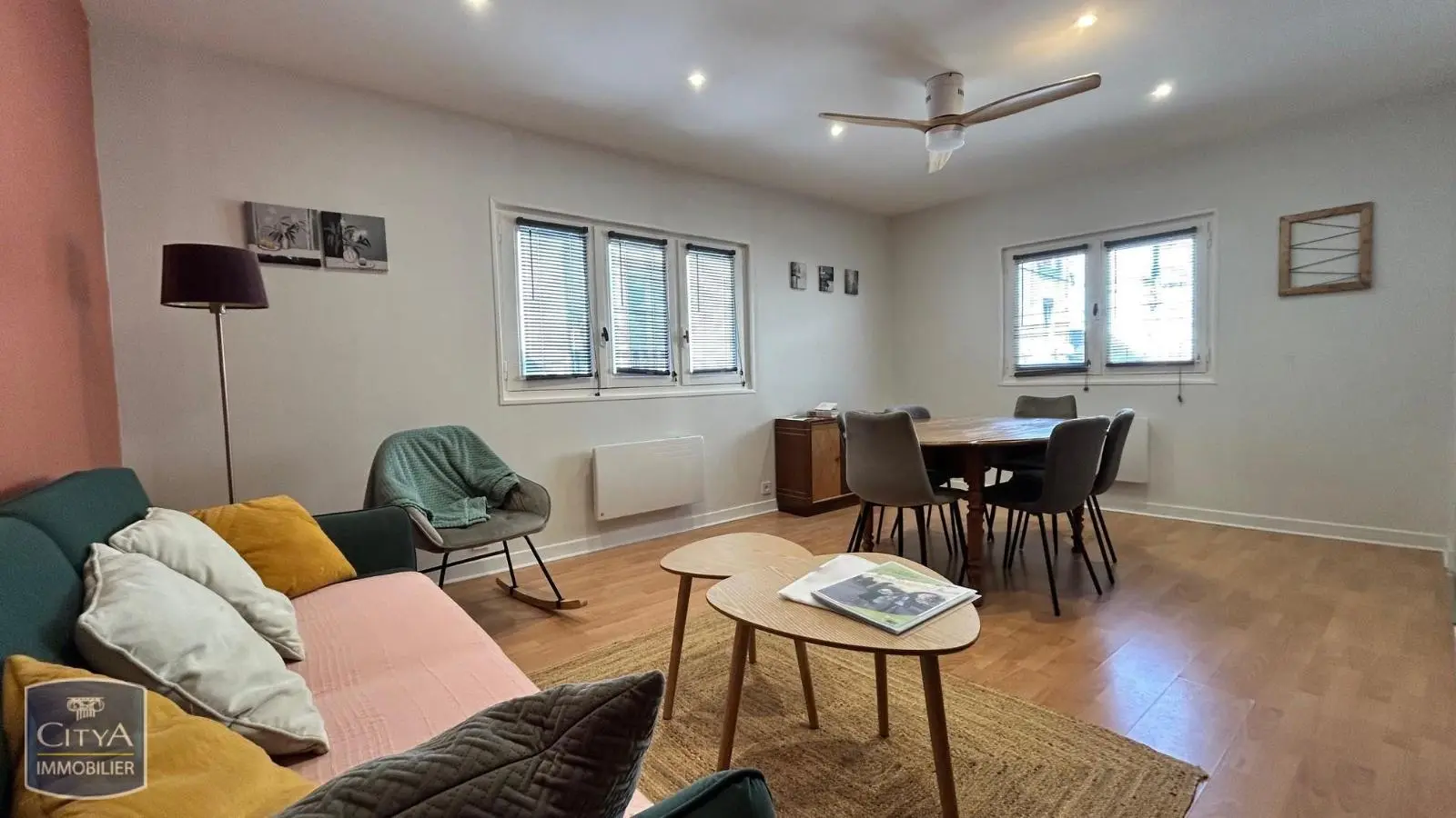 Photo 3 Immeuble 288m²