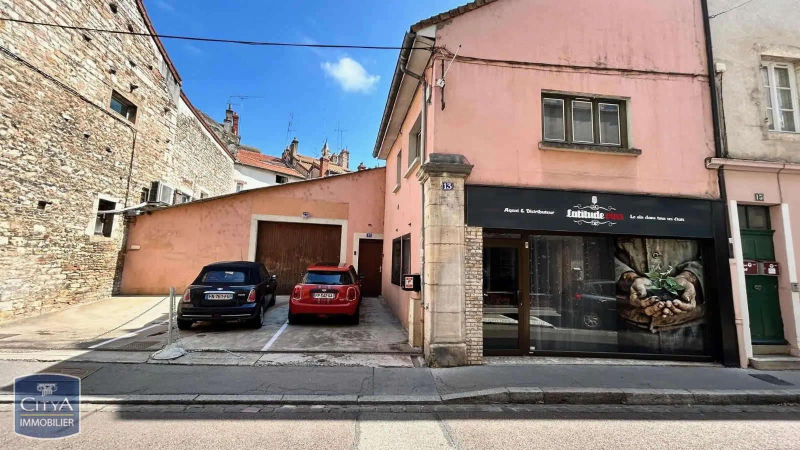 Photo 1 Immeuble 288m²
