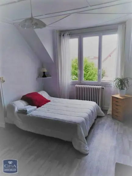 Photo 3 Maison 9 pièces 196.81m²