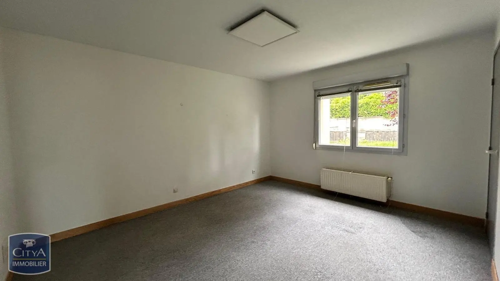 Photo 4 Local Professionnel 103m²