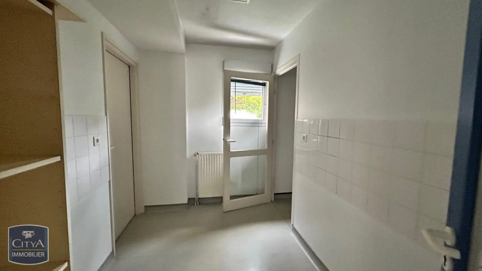 Photo 6 Local Professionnel 103m²