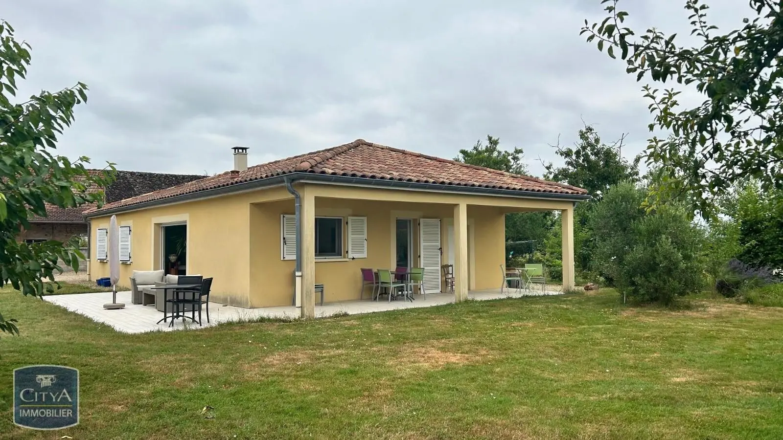 Photo 1 Maison 4 pièces 111m²