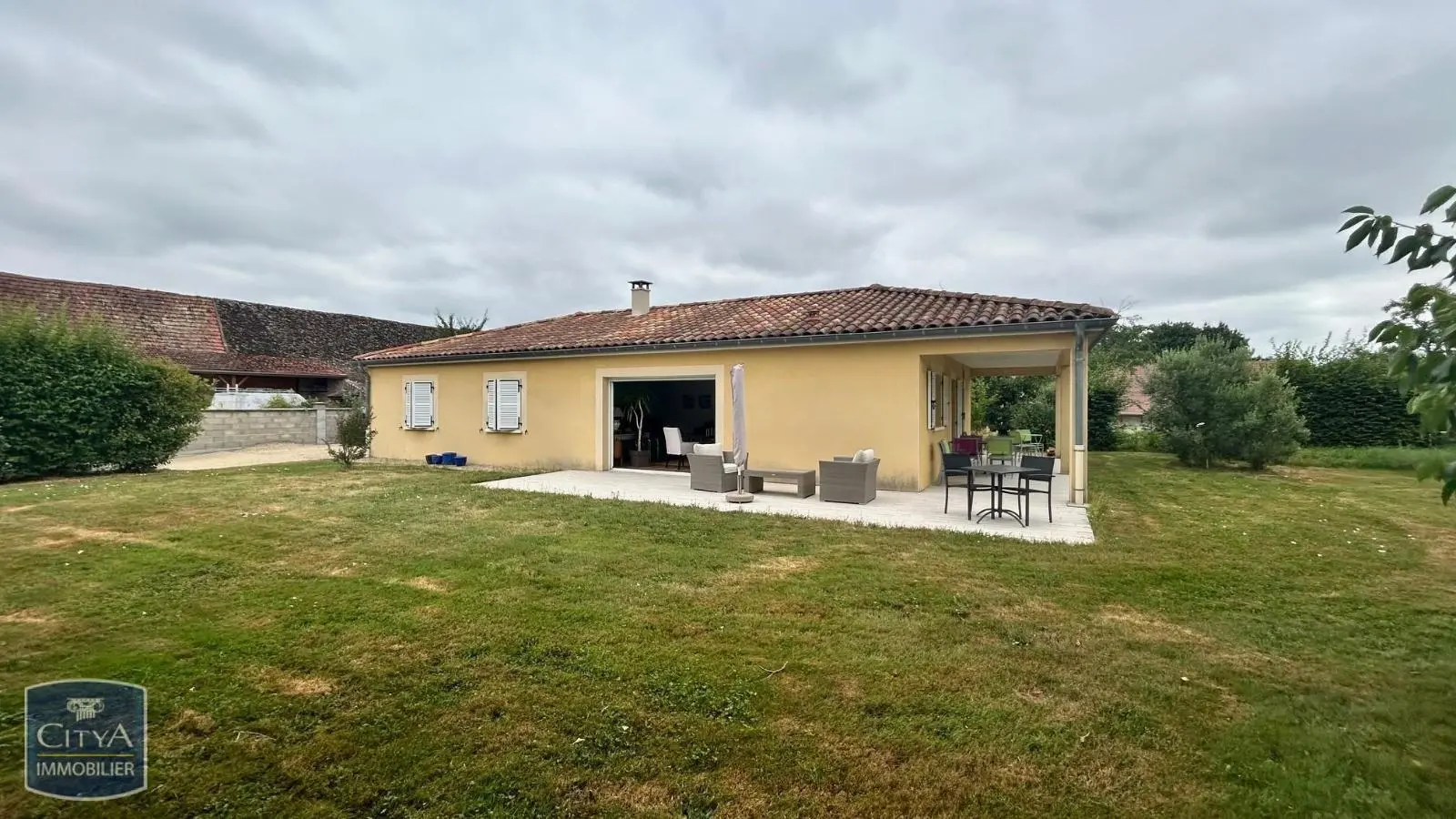 Photo 2 Maison 4 pièces 111m²