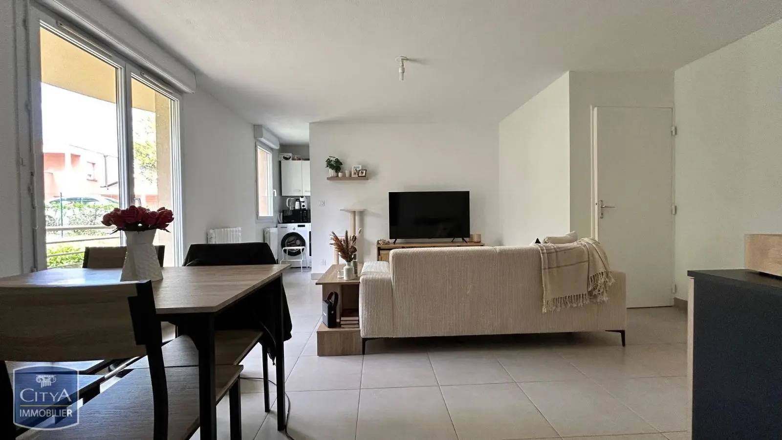 Photo 2 Appartement 2 pièces 48m²