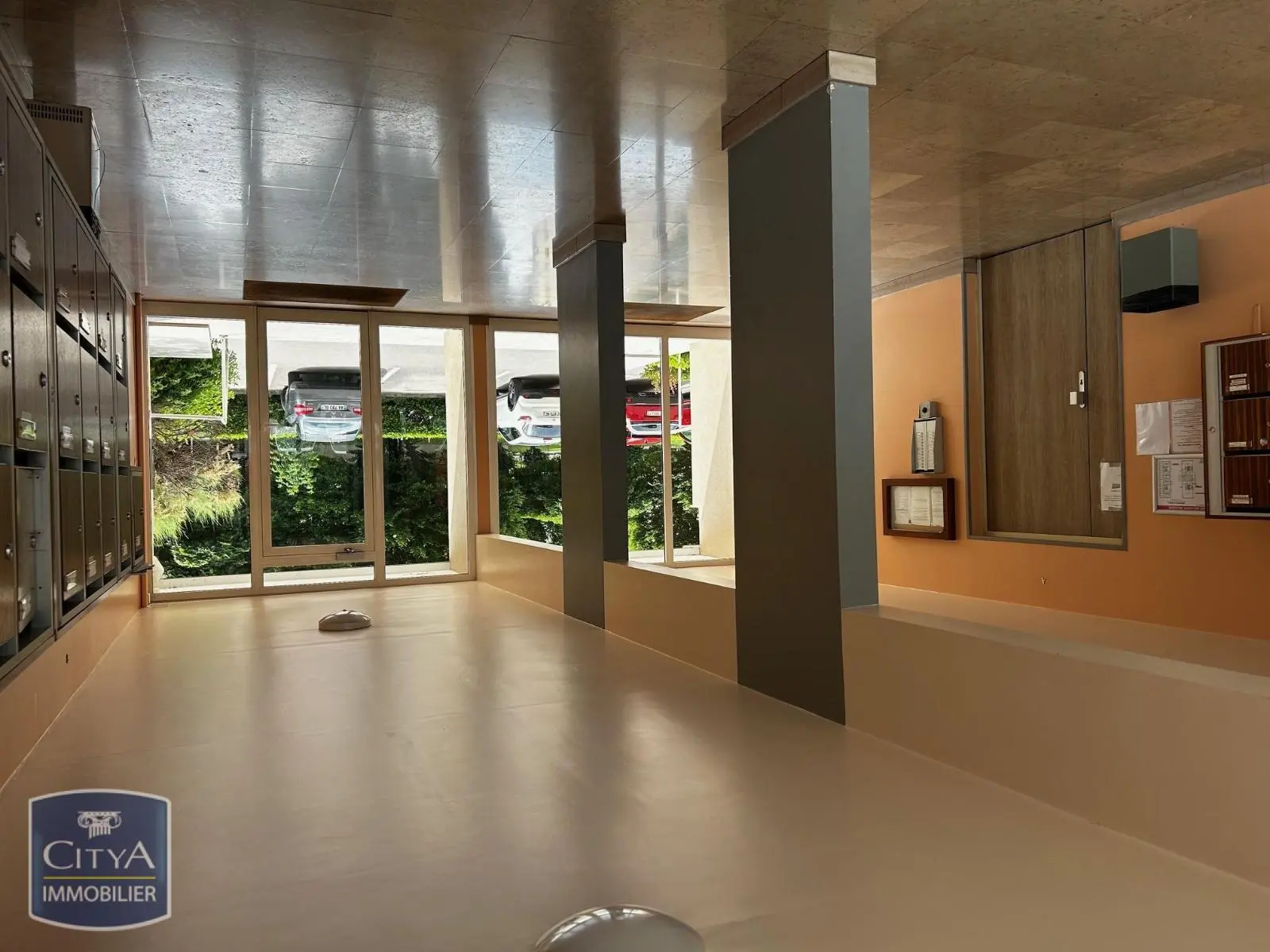 Photo 2 Appartement 1 pièce 26.57m²