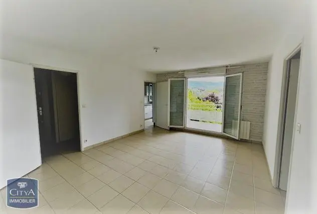 Photo 3 Appartement 4 pièces 75m²