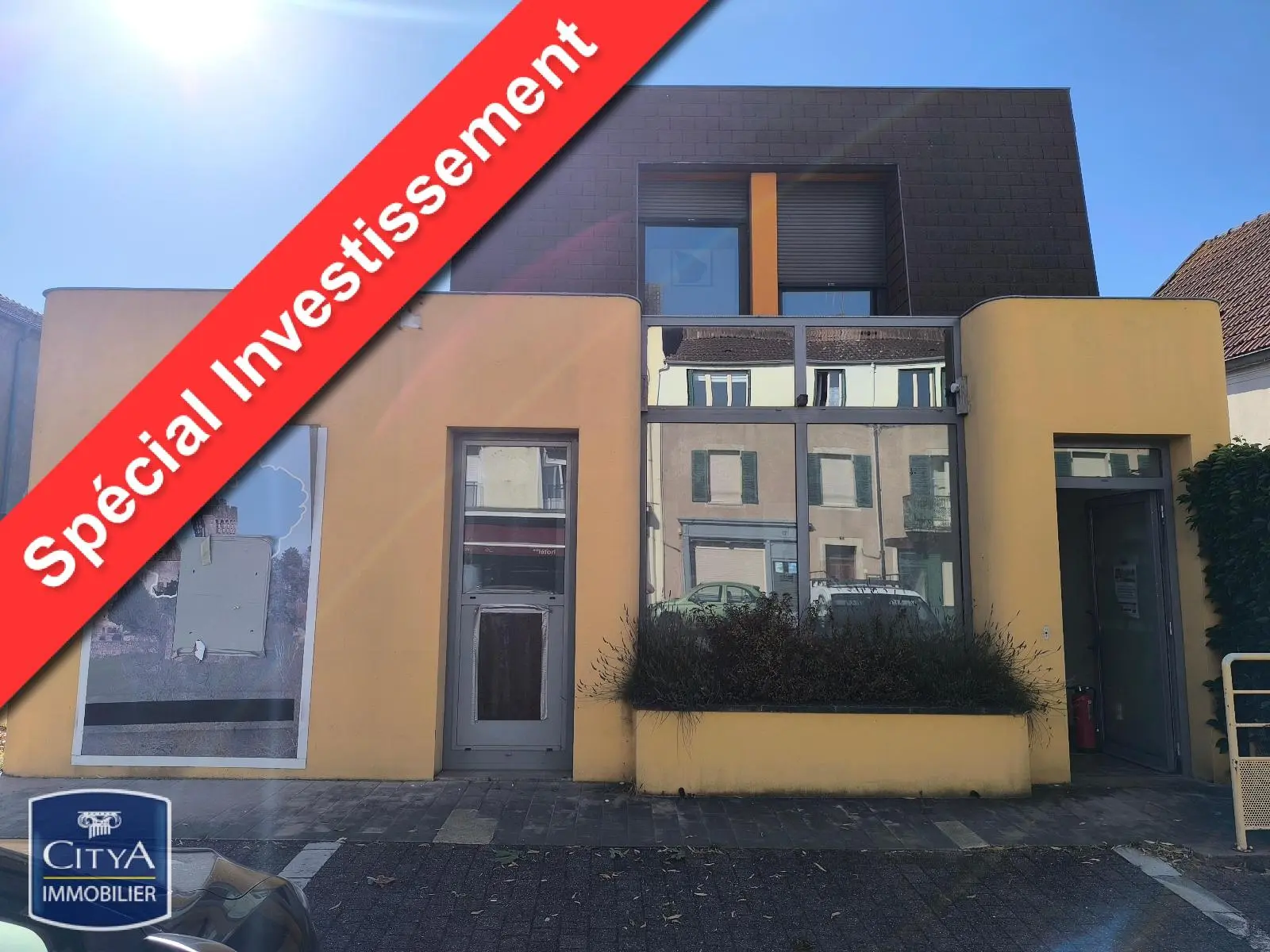 Photo 1 Local Commercial