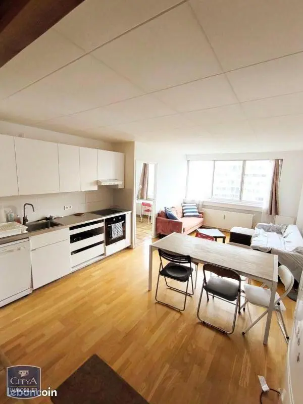 Photo 1 Appartement 1 pièce 13.07m²