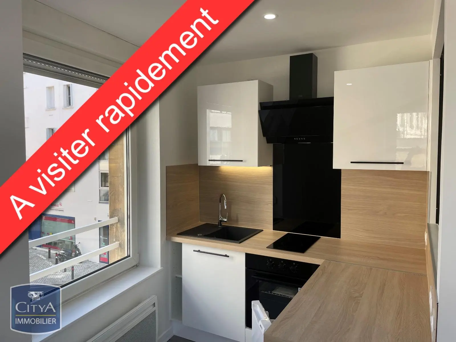 Photo 1 Appartement 1 pièce 29.32m²