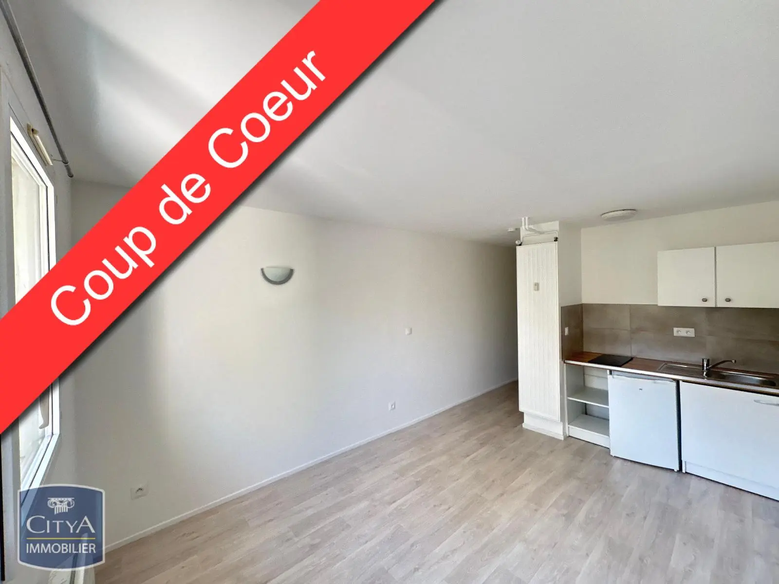 Photo 1 Appartement 1 pièce 19.43m²