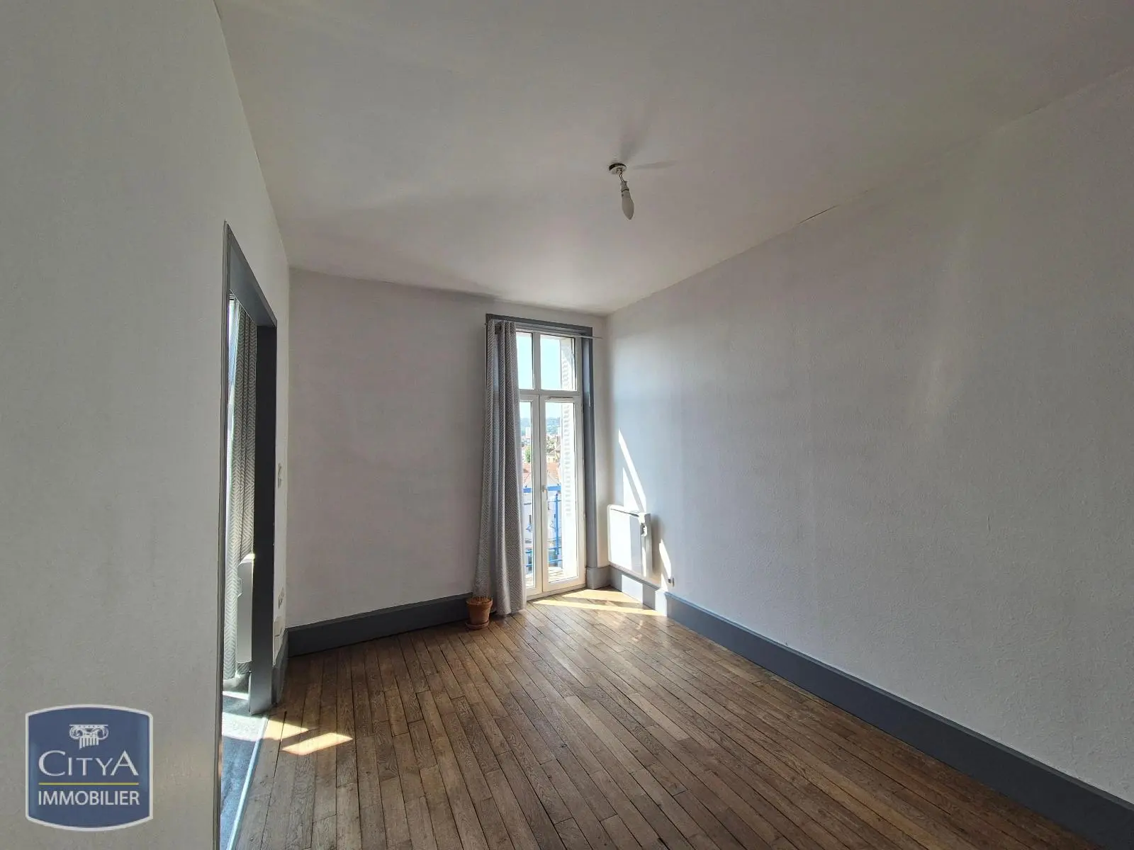 Photo 2 Appartement 2 pièces 44m²