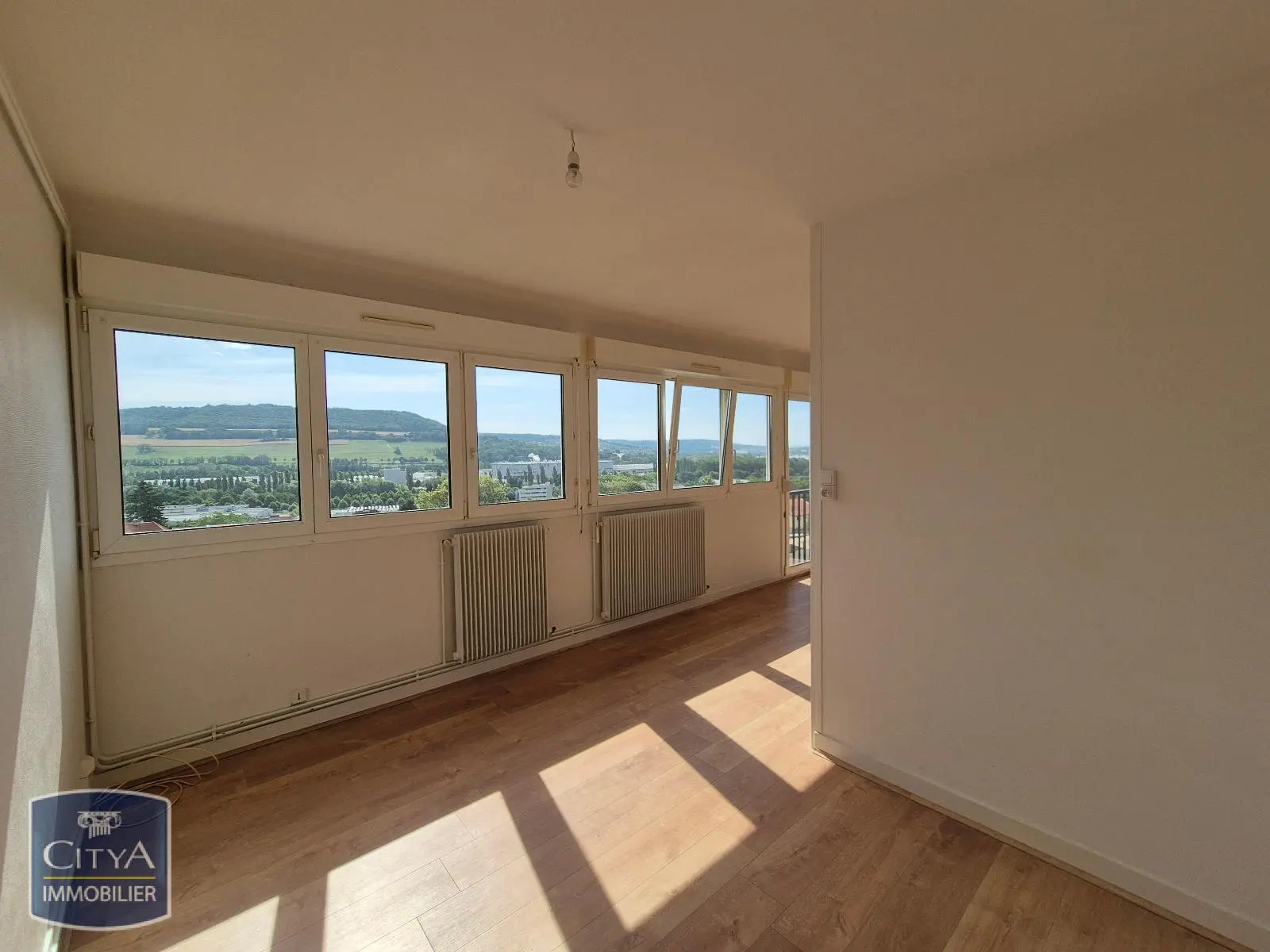Photo 3 Appartement 4 pièces 70m²