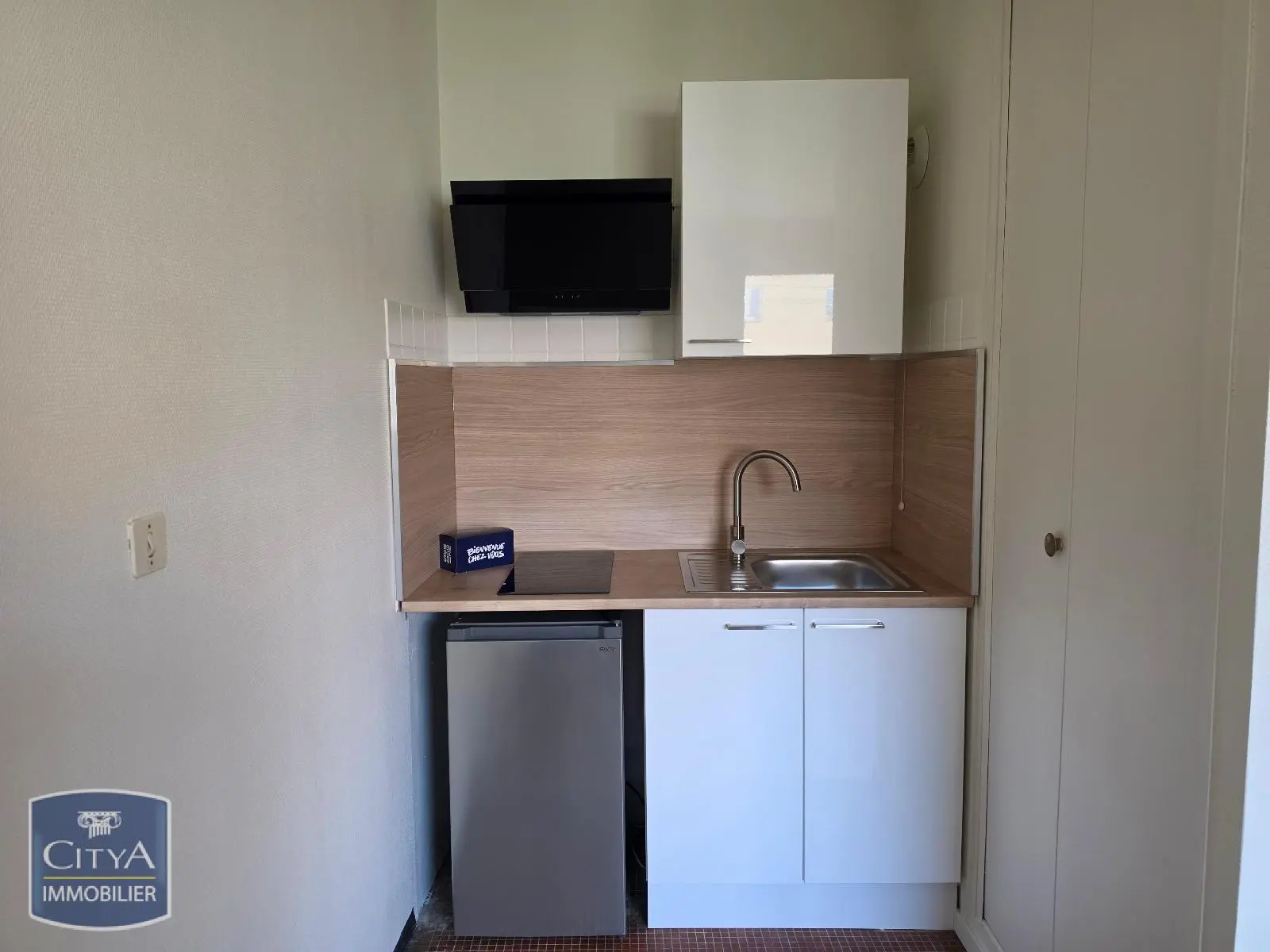 Photo 1 Appartement 1 pièce 22m²