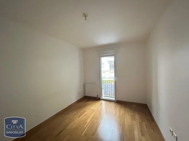 Photo 8 Appartement 4 pièces 82.96m²