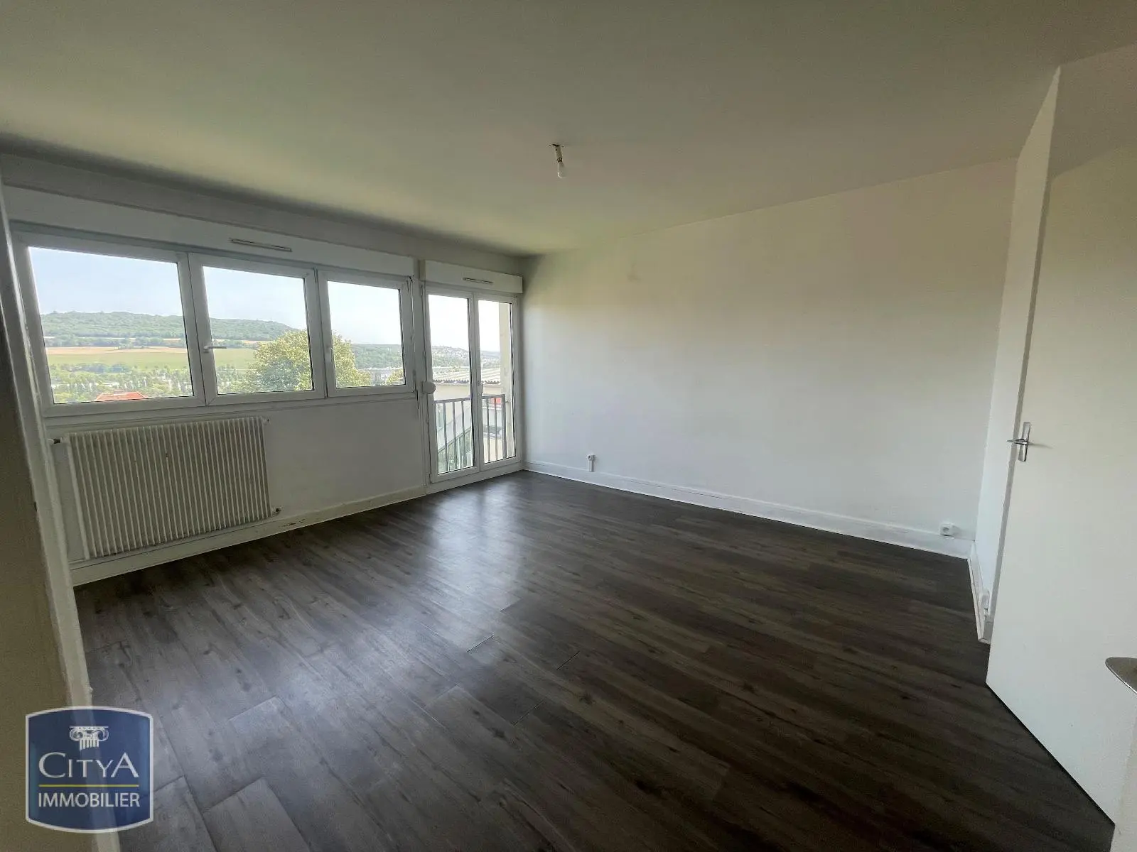 Photo 2 Appartement 4 pièces 70.23m²