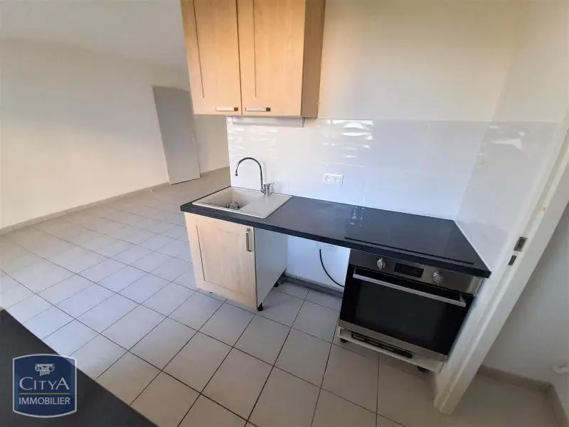 A louer T2 avec balcon secteur EPINAL