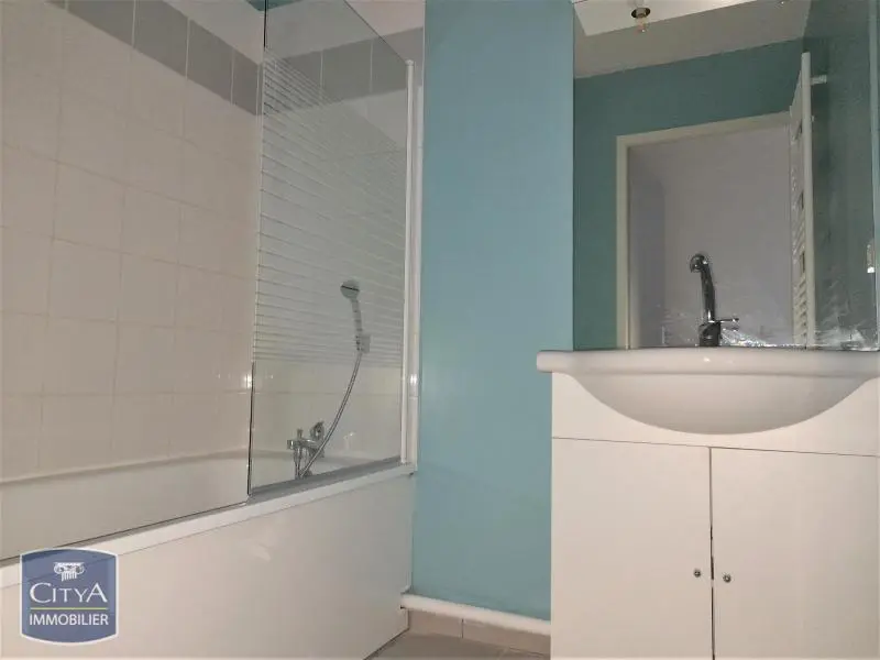 A louer T2 avec balcon secteur EPINAL