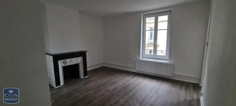 Photo 2 Appartement 1 pièce 36m²