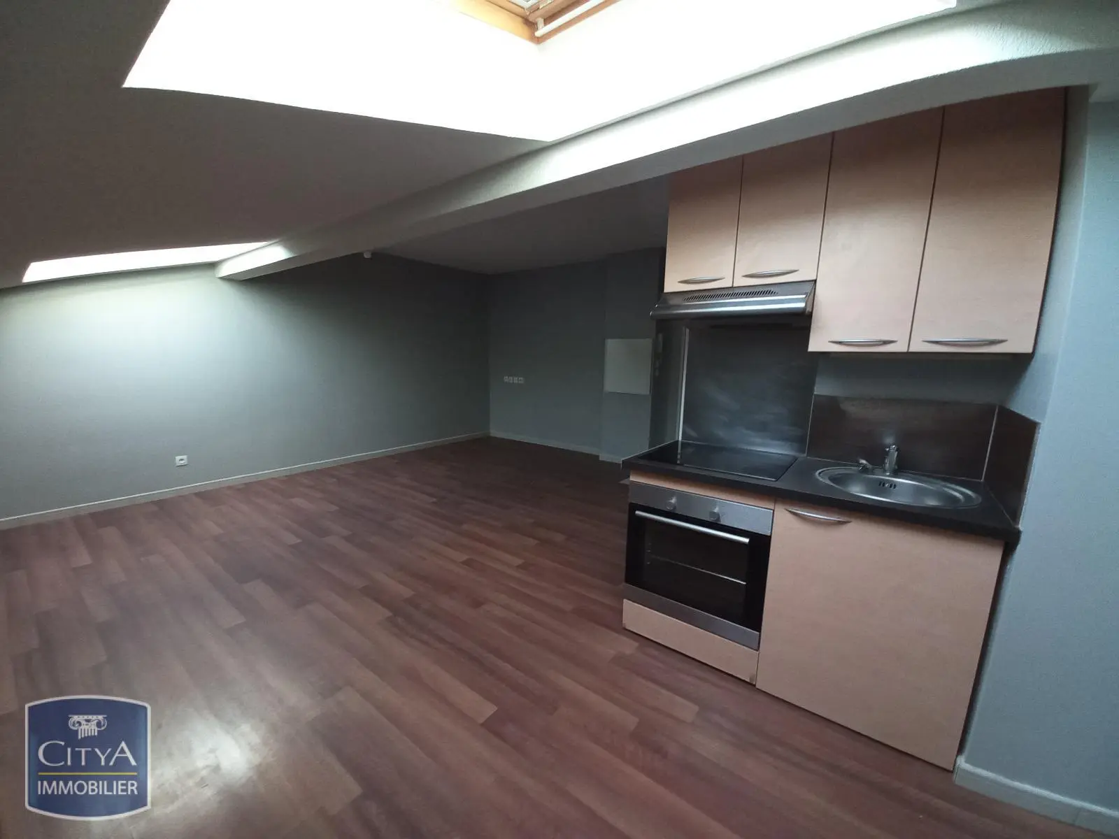 Photo 2 Appartement 1 pièce 26m²