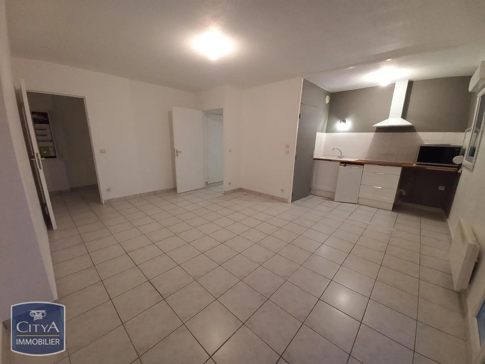 Photo 2 Appartement 2 pièces 51.09m²