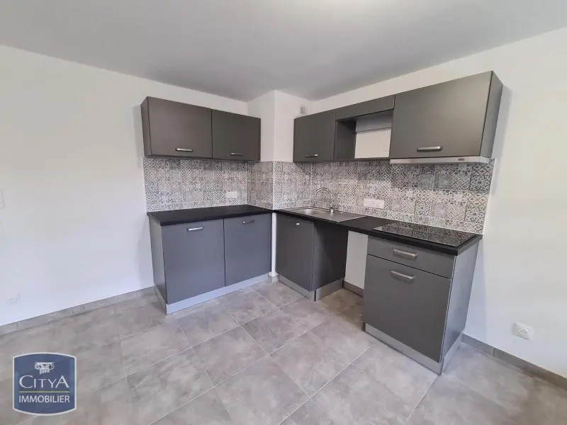 Photo 2 Appartement 4 pièces 75.43m²