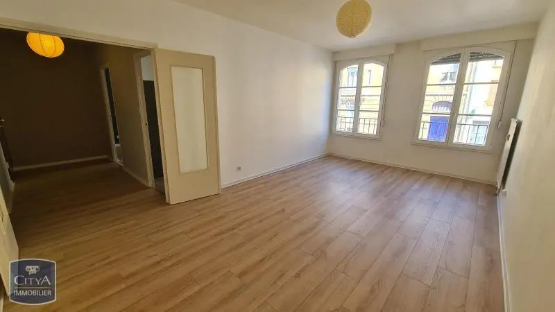 Photo 3 Appartement 2 pièces 55.68m²