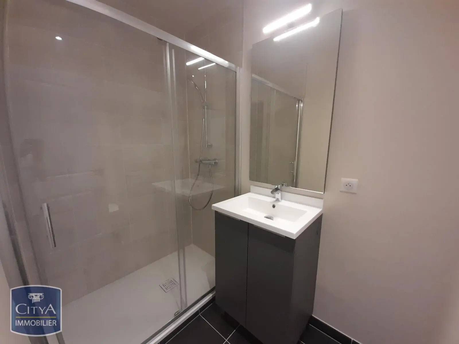 Photo 7 Appartement 2 pièces 41.5m²