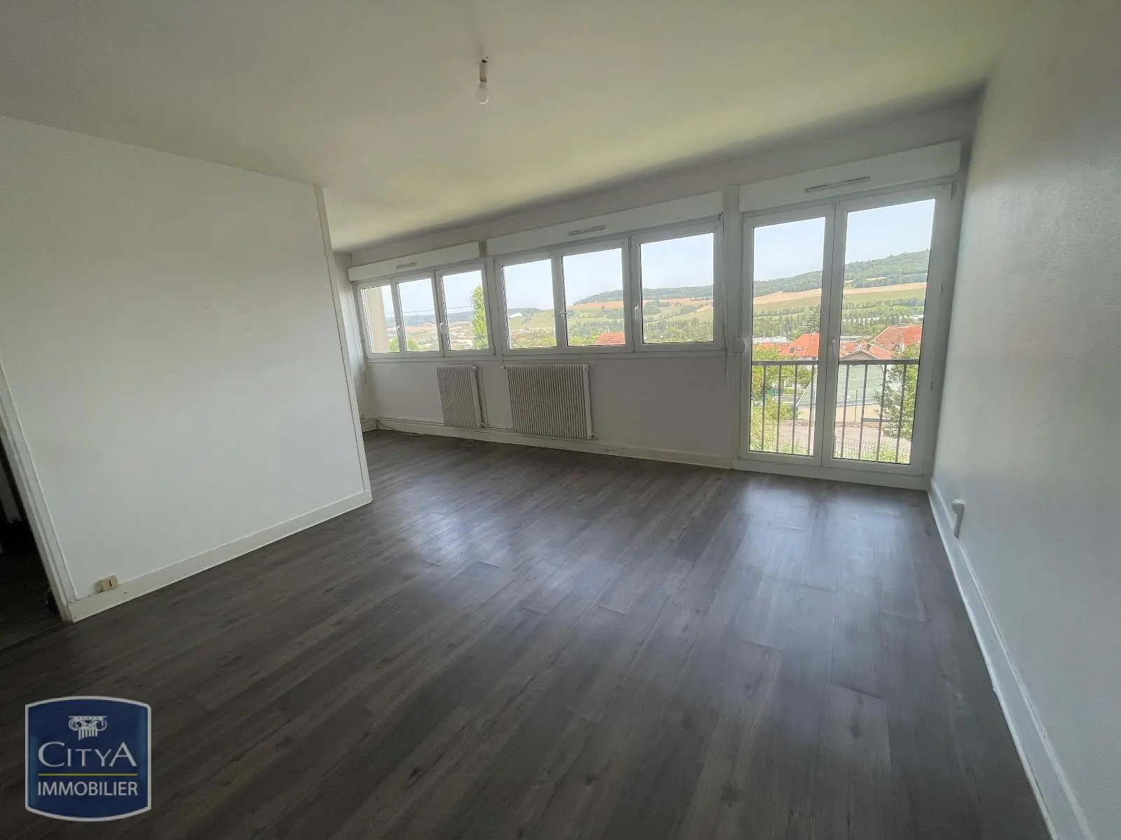 Photo 1 Appartement 4 pièces 70.23m²