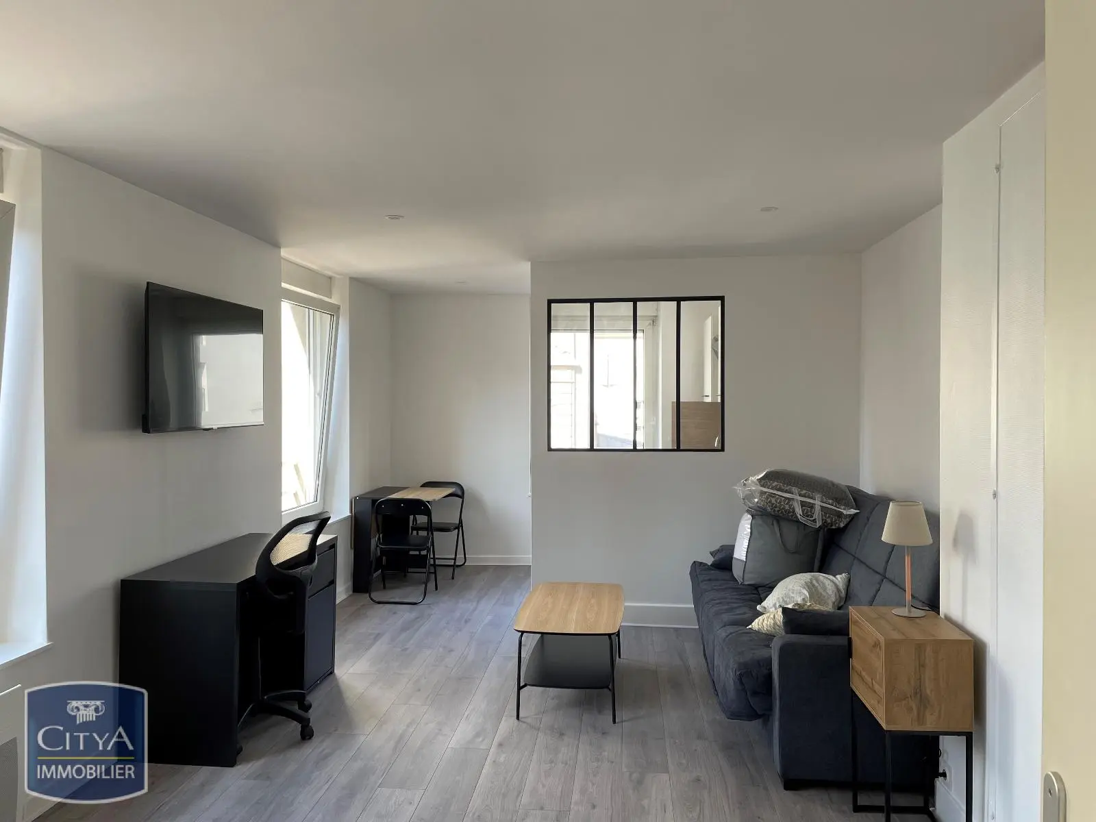 Photo 2 Appartement 1 pièce 29.32m²