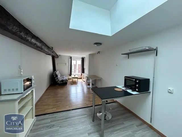 Photo 2 Appartement 1 pièce 28.97m²