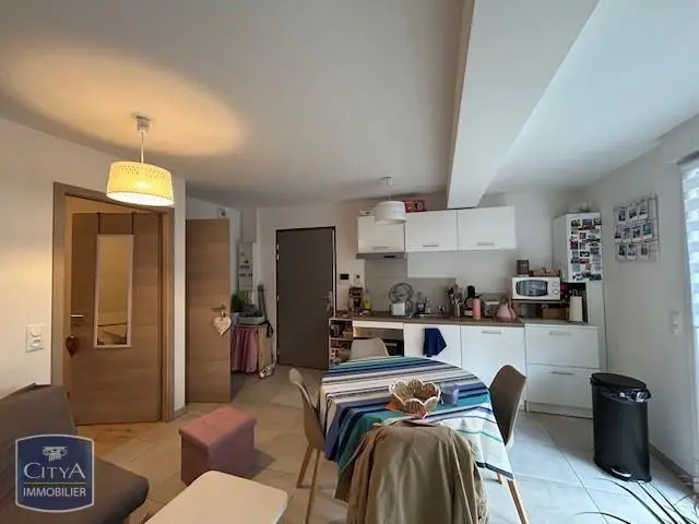 Photo 2 Appartement 1 pièce 37.3m²