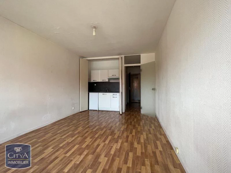 Photo Appartement 1 pièce 23.49m²
