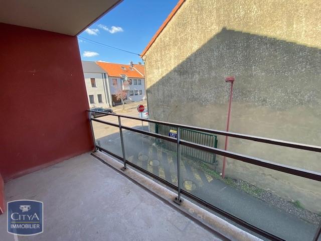 A louer T2 avec balcon et parking secteur CREUTZWALD